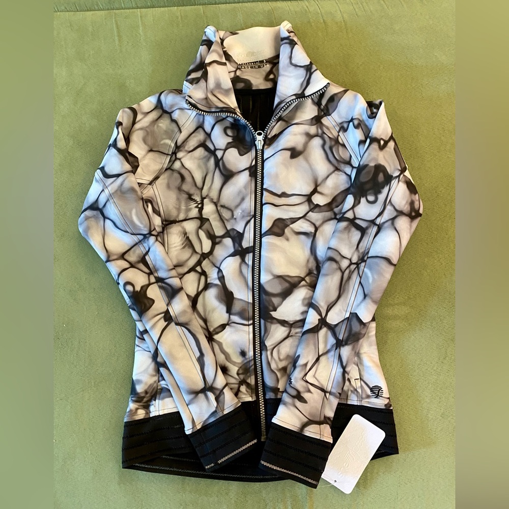 **NWT** SheBeest Cycling Jacket